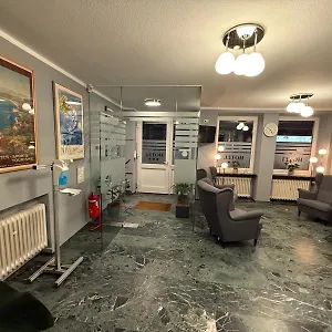 Otel Paris, Düsseldorf