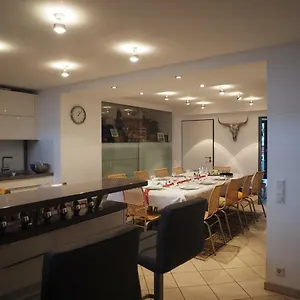 B8 - Just A Private Séjour chez l'habitant